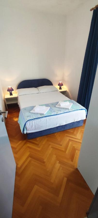 Apartmani Kevric Нови-Винодолски Экстерьер фото