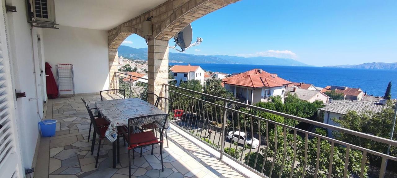 Apartmani Kevric Нови-Винодолски Экстерьер фото